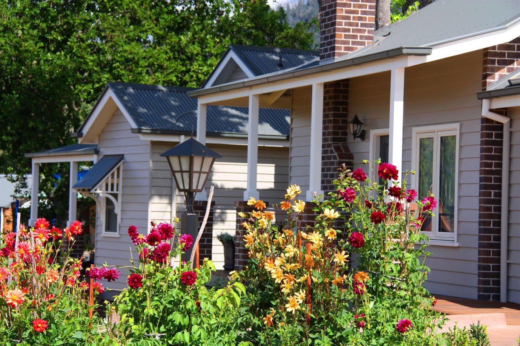 Marysville Garden Cottages Exterior photo